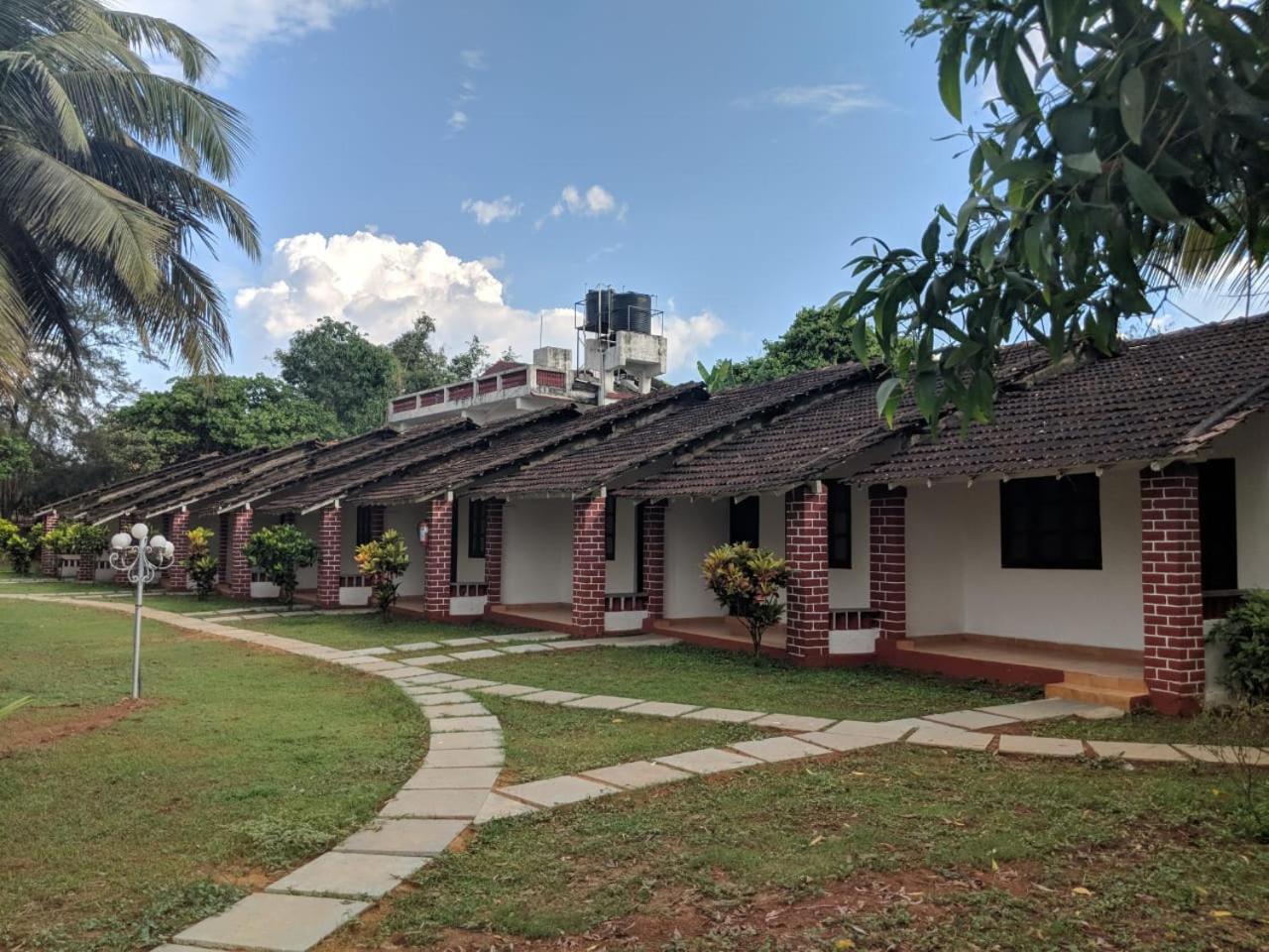Lamour Beach Resort Benaulim Exterior foto